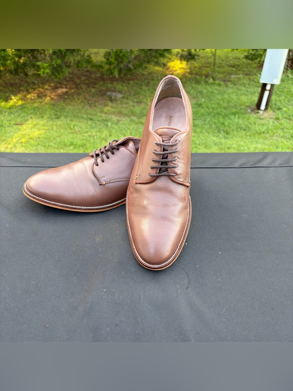 Banana Republic Brown Leather Plain Toe lace up Derby Oxfords Sz 9 minimalist